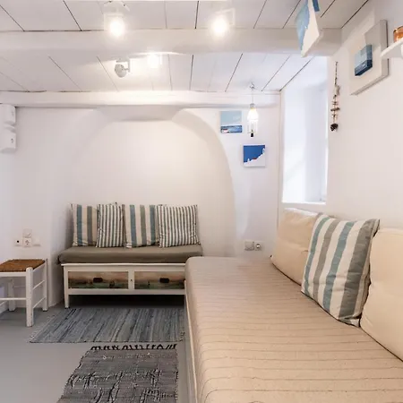 Апартаменты Little House Town Mykonos